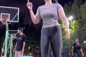 大史： 若是想要触碰FMVP，东契奇这赛季战绩要比数据更重要！